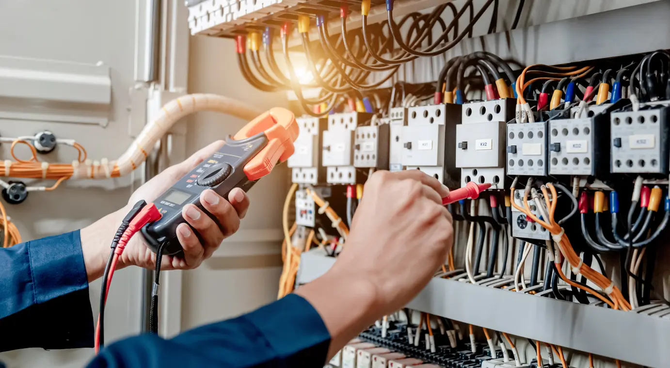 UK voltage optimisation maintenance
