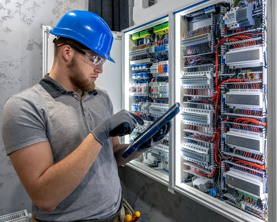 voltage optimisation systems